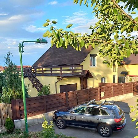 Casa Merilor I & II Braşov Extérieur photo