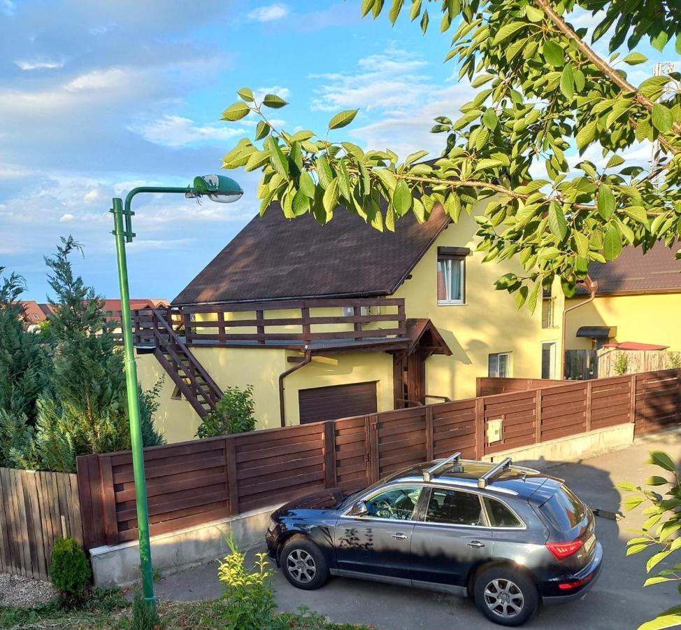 Casa Merilor I & II Braşov Extérieur photo